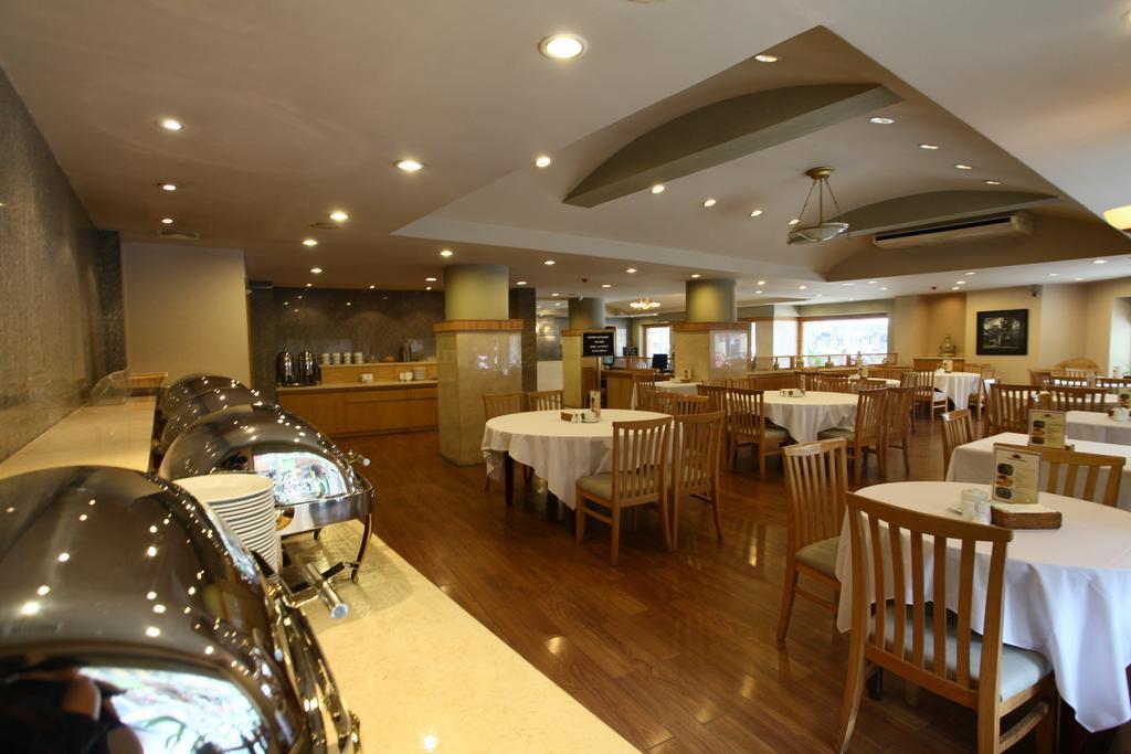 Galaxy Hotel Hanoi Exterior photo
