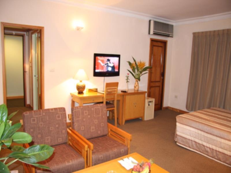 Galaxy Hotel Hanoi Exterior photo